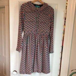 Chevron Patterned Long Sleeve Dress